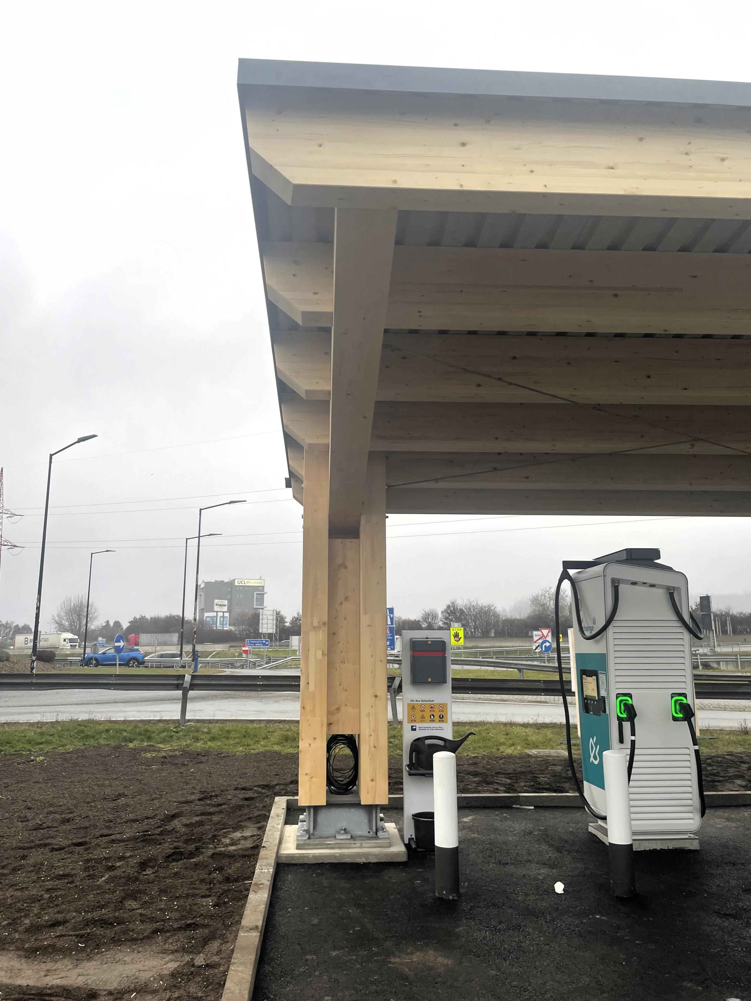 11-12-2024_04_Shell-Canopy_Seiersberg 11-12-2024_04_Shell-Canopy_Seiersberg